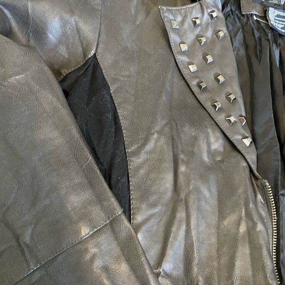 Faux Leather Jacket from Buckle - Picture 3 of 6
